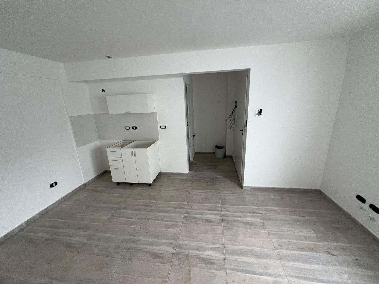 Dpto monoambiente a estrenar, 1er/2do piso, ubicado en Bolivar 359 Lomas de Zamora