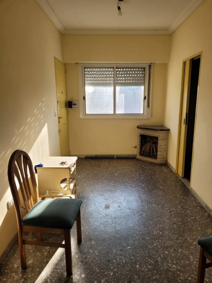 Dpto semipiso 3 amb con balcon al frente, apto credito. Excelente ubicacion: 20 de Septiembre 2989, Lanus Oeste