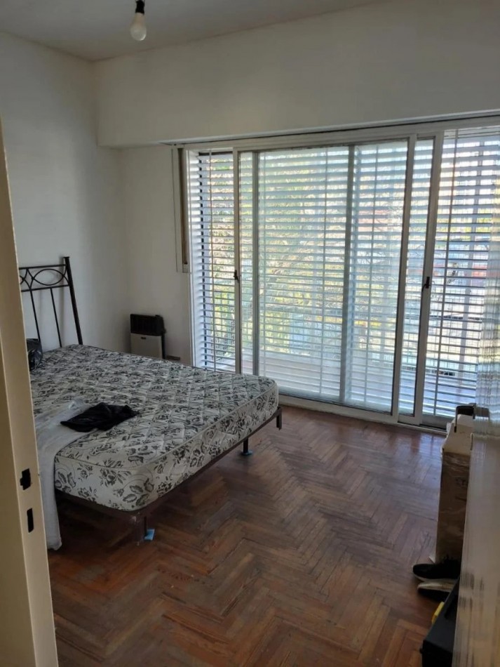 Dpto semipiso 3 amb con balcon al frente, apto credito. Excelente ubicacion: 20 de Septiembre 2989, Lanus Oeste