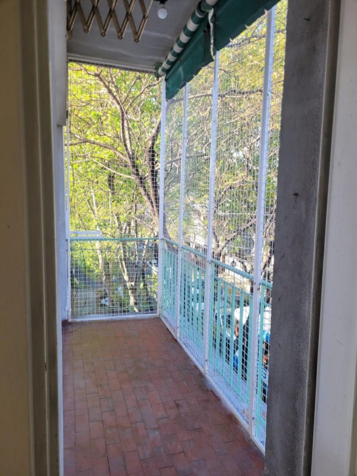 Dpto semipiso 3 amb con balcon al frente, apto credito. Excelente ubicacion: 20 de Septiembre 2989, Lanus Oeste