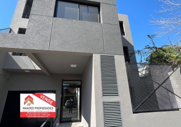 Dpto monoambiente APTO CRED con balcon y cochera poca antiguedad 1er piso por escalera, ubicado Azara 851, Lomas de Zamora