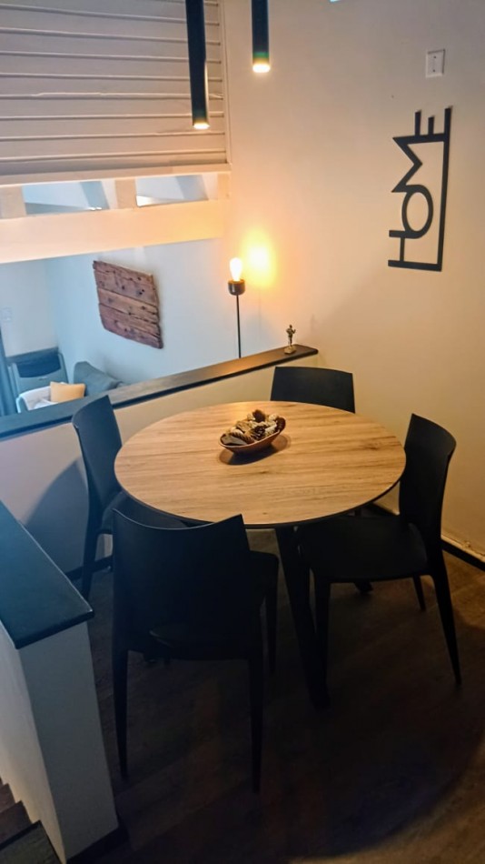 Departamento tipo duplex amoblado a pocas cuadras del centro