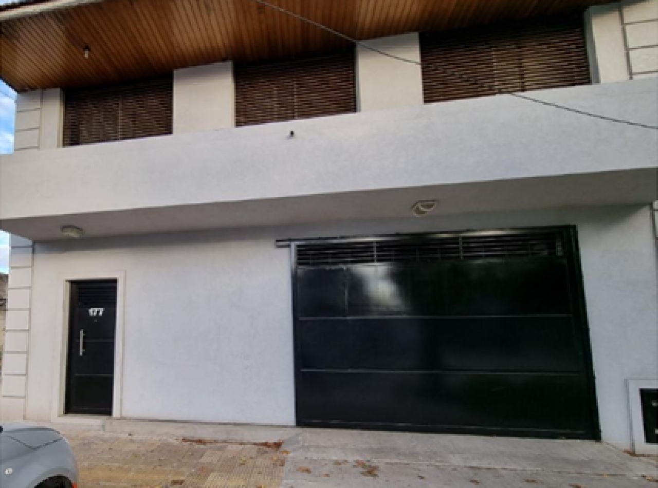 Chalet en Quilmes Este