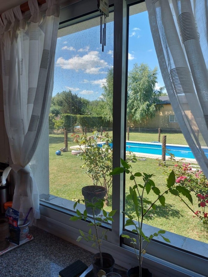 Casa 10 ambientes - uribelarrea - cañuelas
