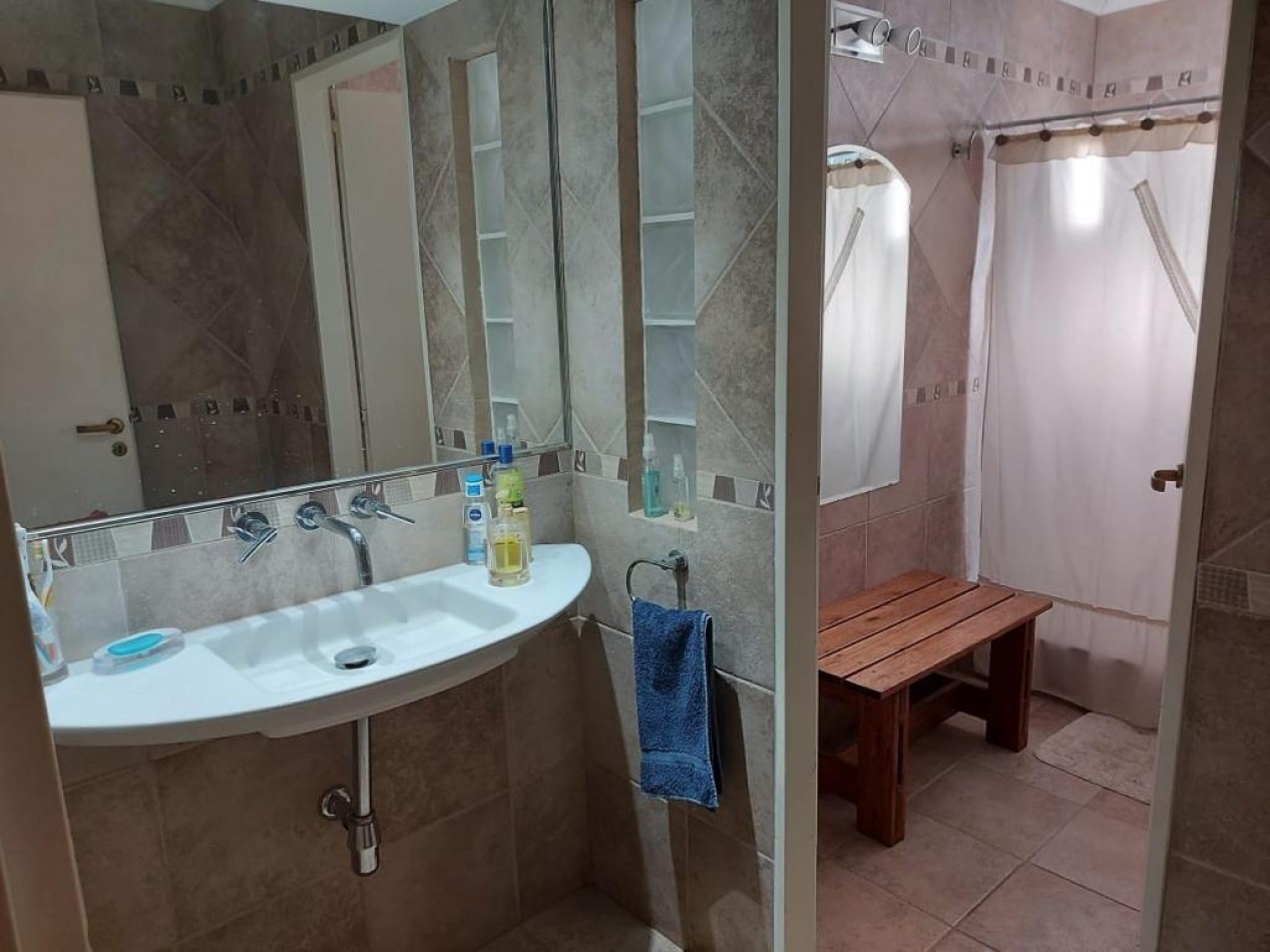 Casa 10 ambientes - uribelarrea - cañuelas