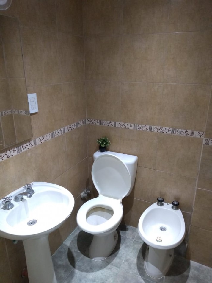 OPORTUNIDAD DPTO 3AMB ZONA CENTRO SIN EXPENSAS