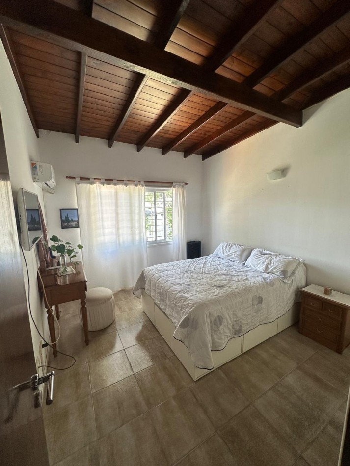 OPORTUNIDAD! VENTA DUPLEX CON RENTA !! 3AMB CON PATIO !!