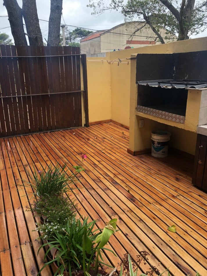 OPORTUNIDAD! VENTA DUPLEX CON RENTA !! 3AMB CON PATIO !!