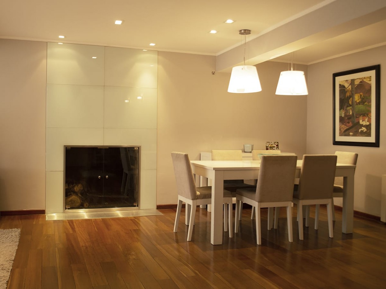 DESTACADA PROPIEDAD EN BARRIO MELIPAL 250m2