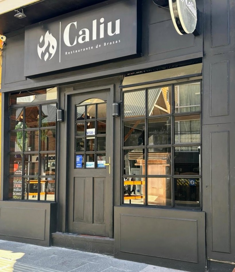 VENTA DE FONDO DE COMERCIO - LOCAL GASTRONOMICO - SOBRE CALLE MITRE - BARILOCHE -