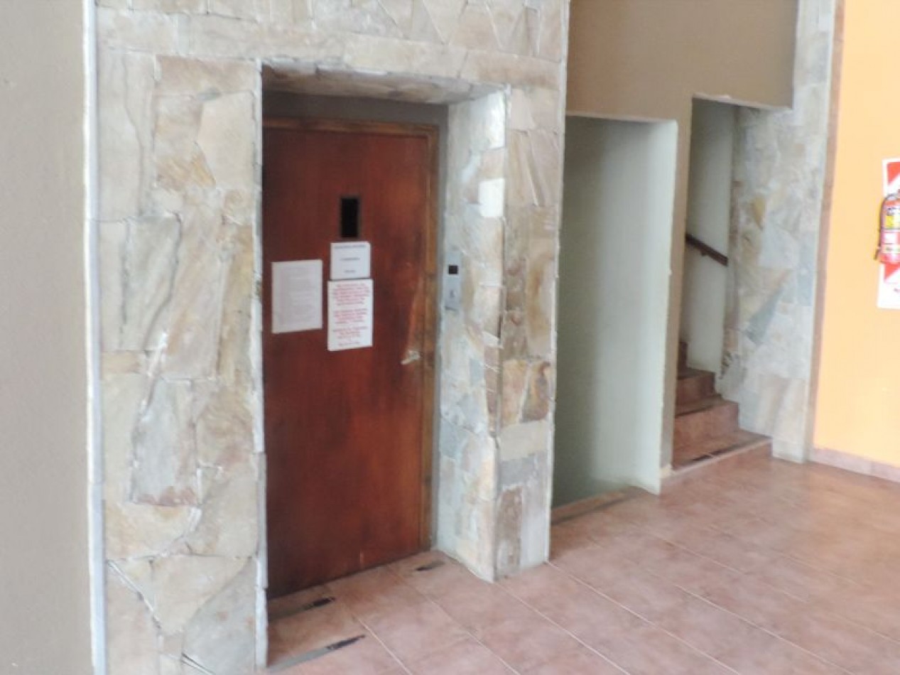 Duplex 3 Amb. centrico Edificio Museo