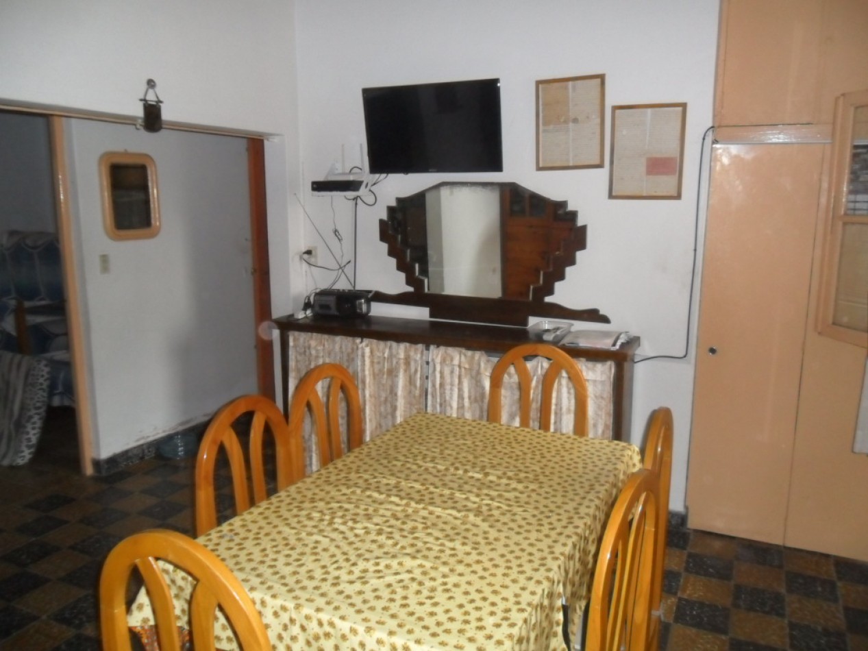 Hermosa casa de 3 amb. con todos los servicios