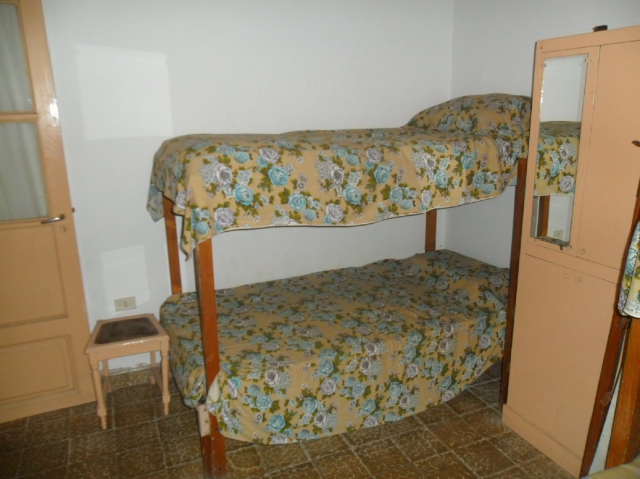 Hermosa casa de 3 amb. con todos los servicios
