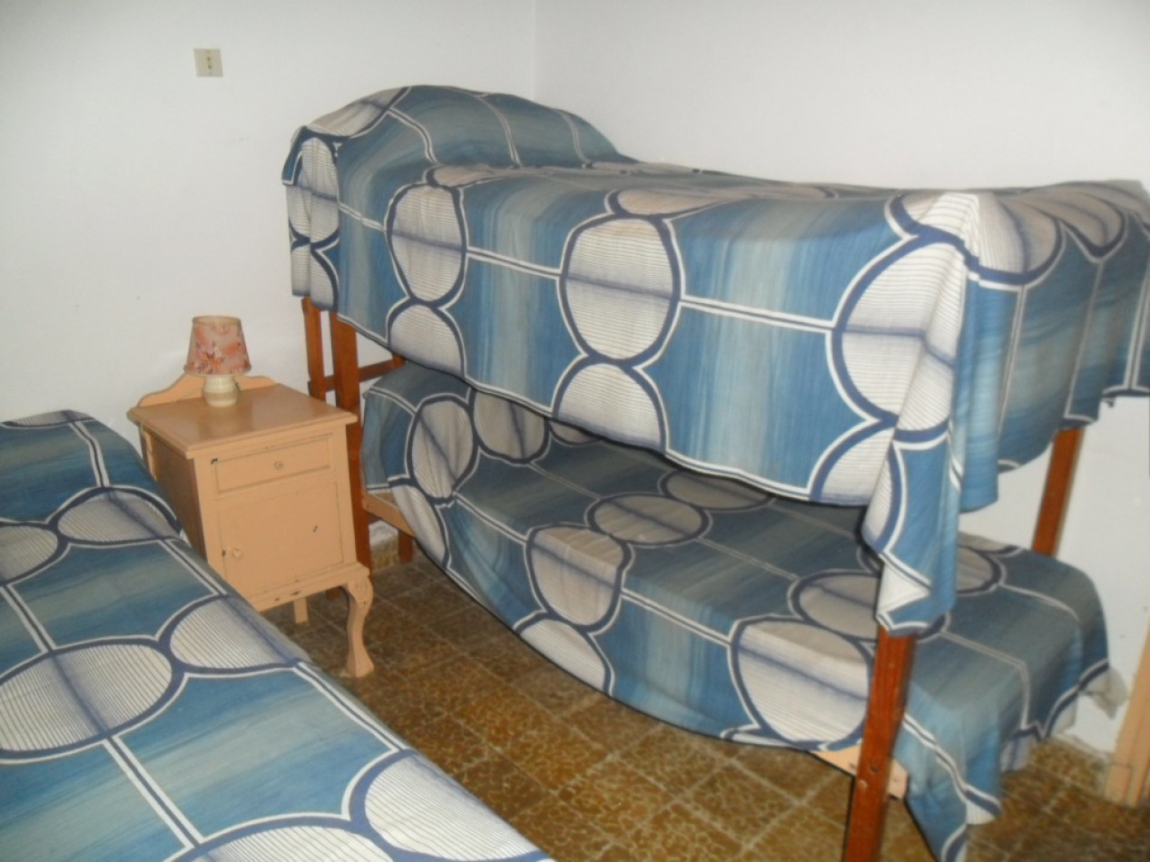 Hermosa casa de 3 amb. con todos los servicios