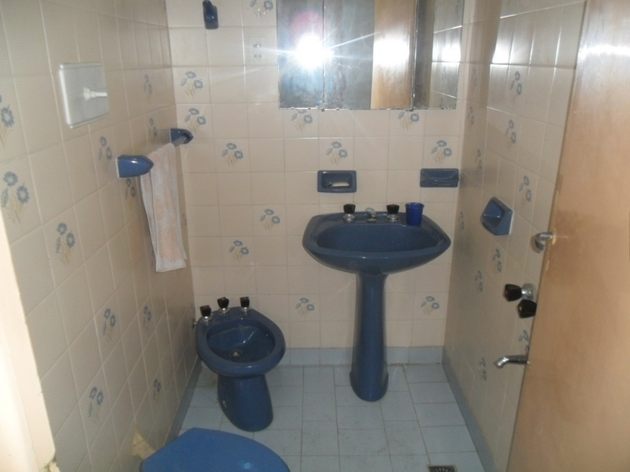 Hermosa casa de 3 amb. con todos los servicios
