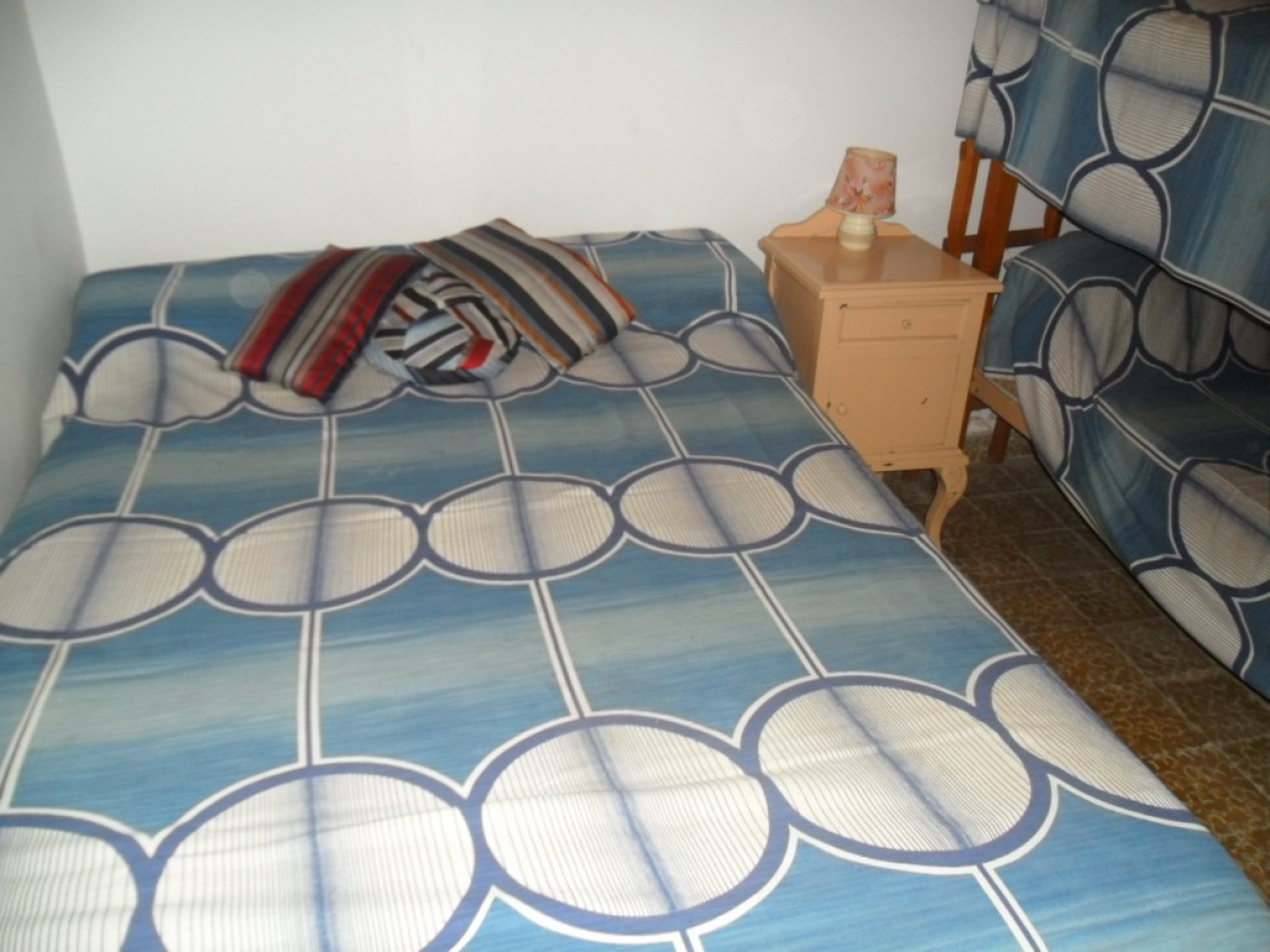 Hermosa casa de 3 amb. con todos los servicios