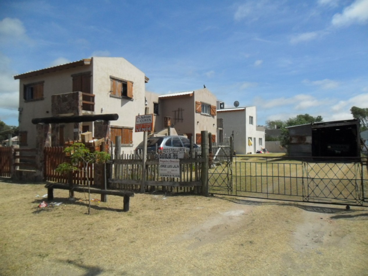 Duplex amplio de 3 Amb. en Tala Sur 