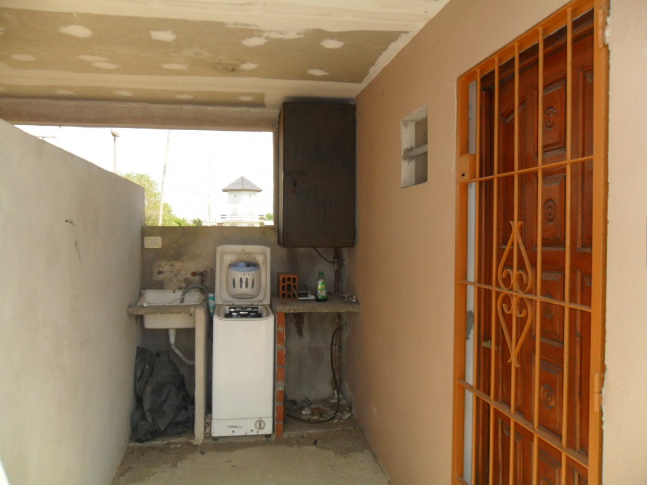 Duplex amplio de 3 Amb. en Tala Sur 