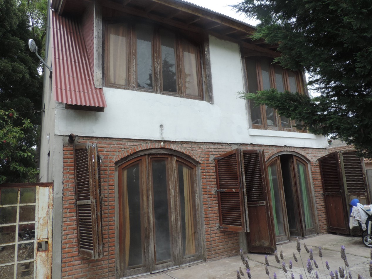 Casa rustica de 4 amb.con gran lote