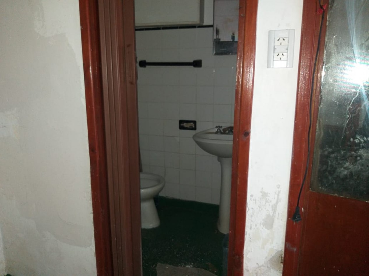 OPORTUNIDAD 2 deptos. con espacio aereo en barrio tala 
