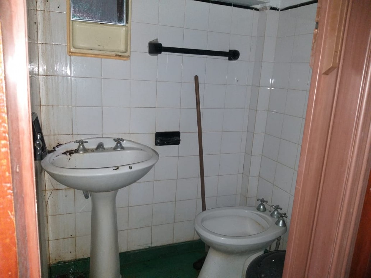 OPORTUNIDAD 2 deptos. con espacio aereo en barrio tala 