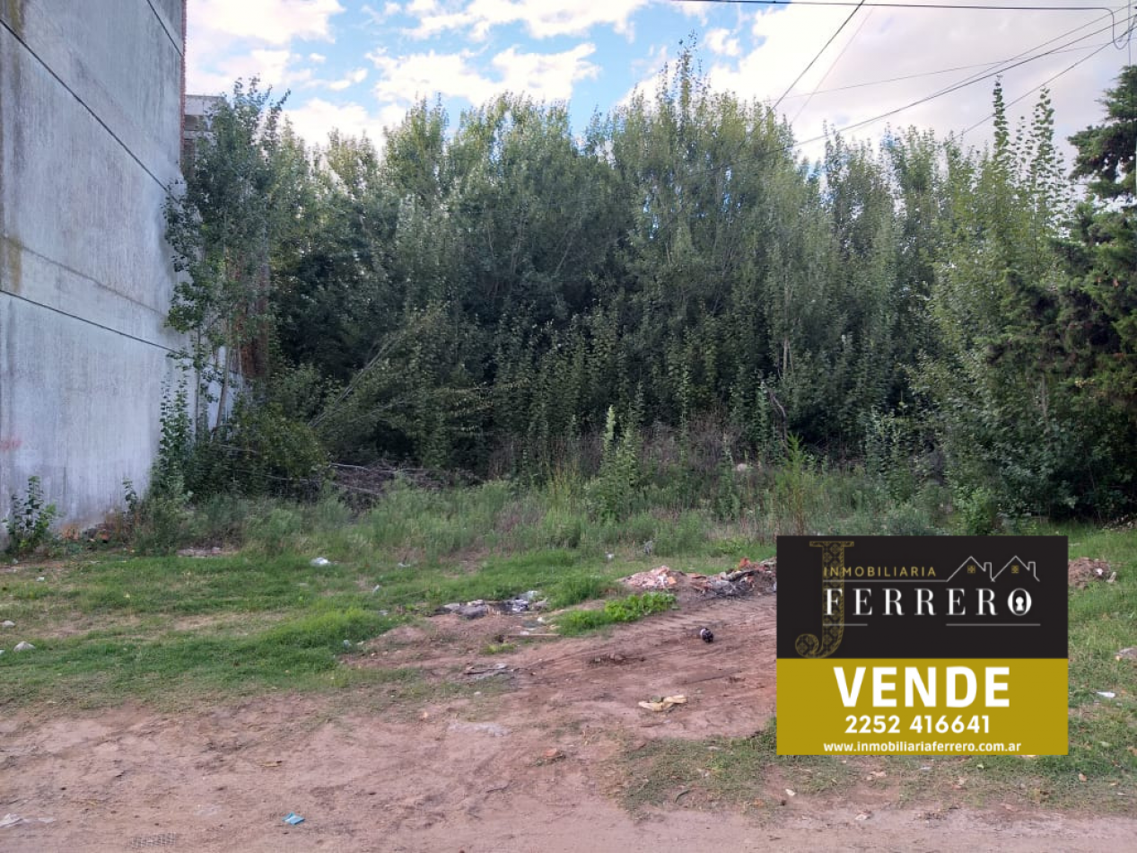 Lote de 714M2 a 200 Mts de la Plaza Pereira
