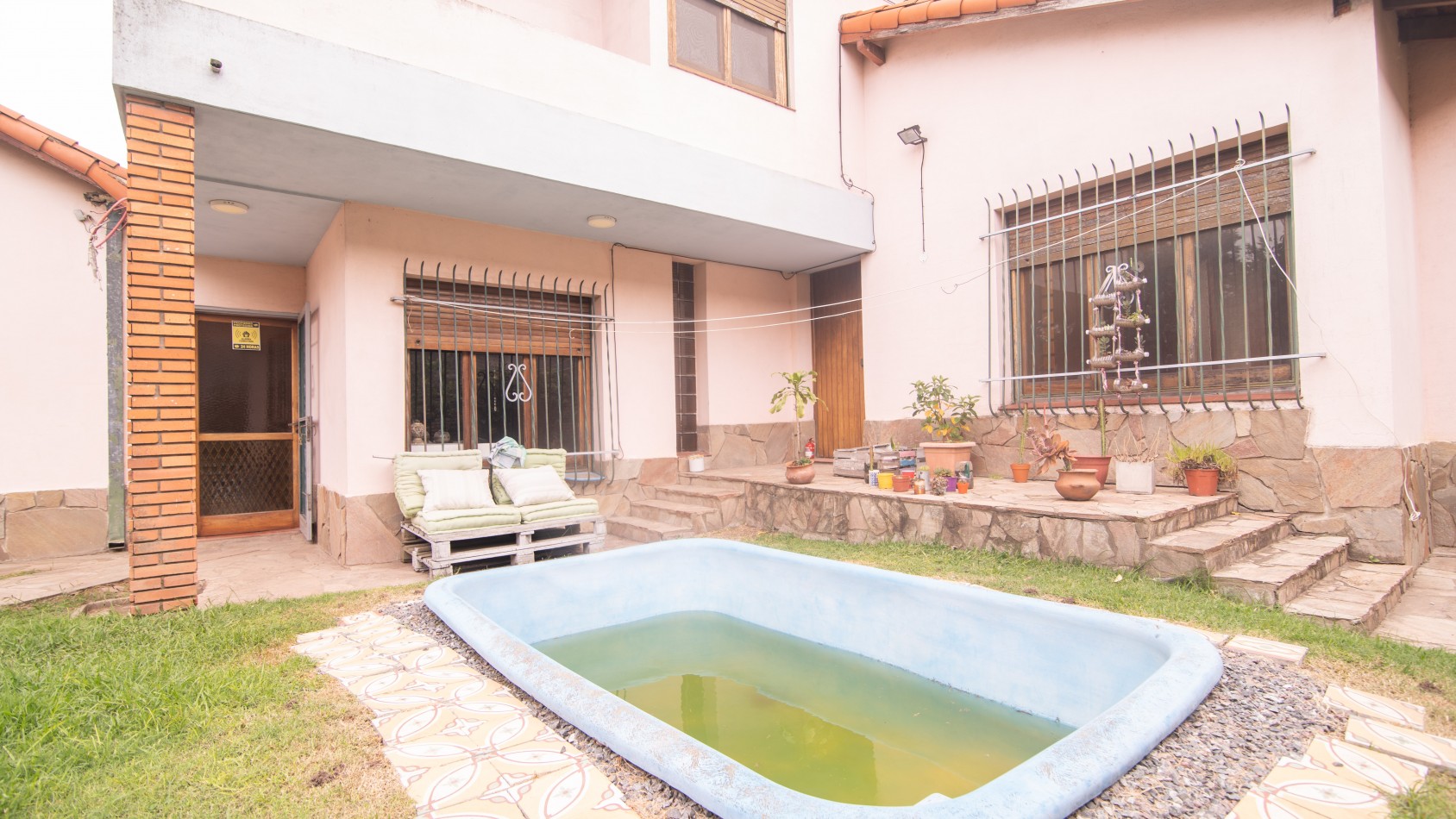 CHALET EN VENTA QUILMES OESTE 