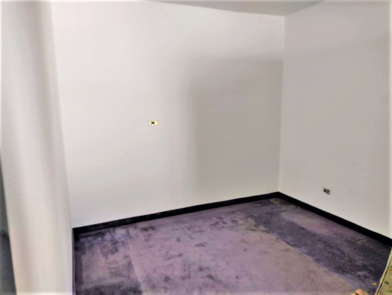 Ph/ Duplex de 3 ambiente con patio propio cochera cubierta propia y sin expensas RETASADO!