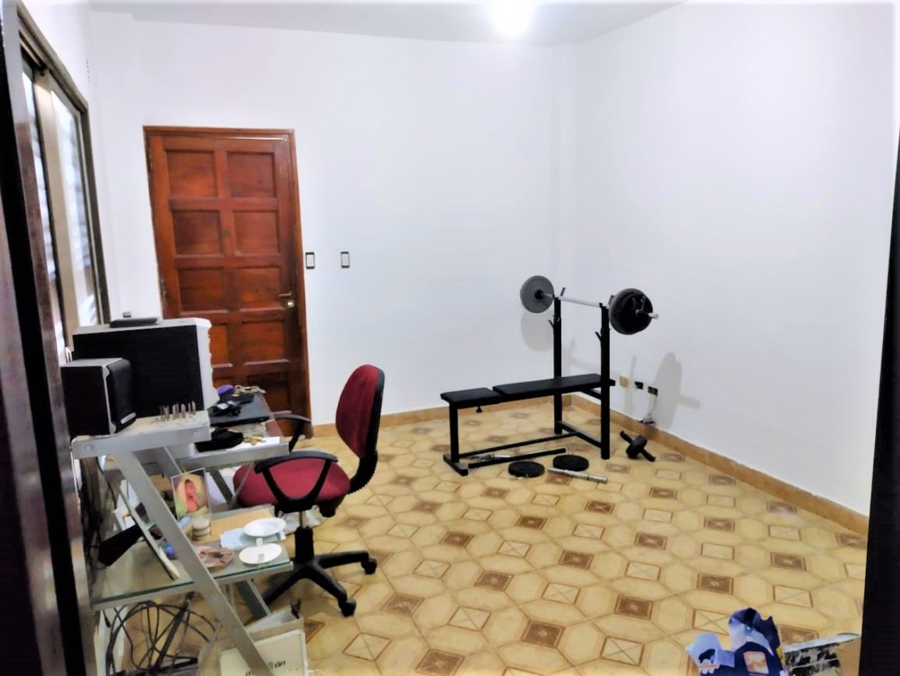 Ph/ Duplex de 3 ambiente con patio propio cochera cubierta propia y sin expensas RETASADO!