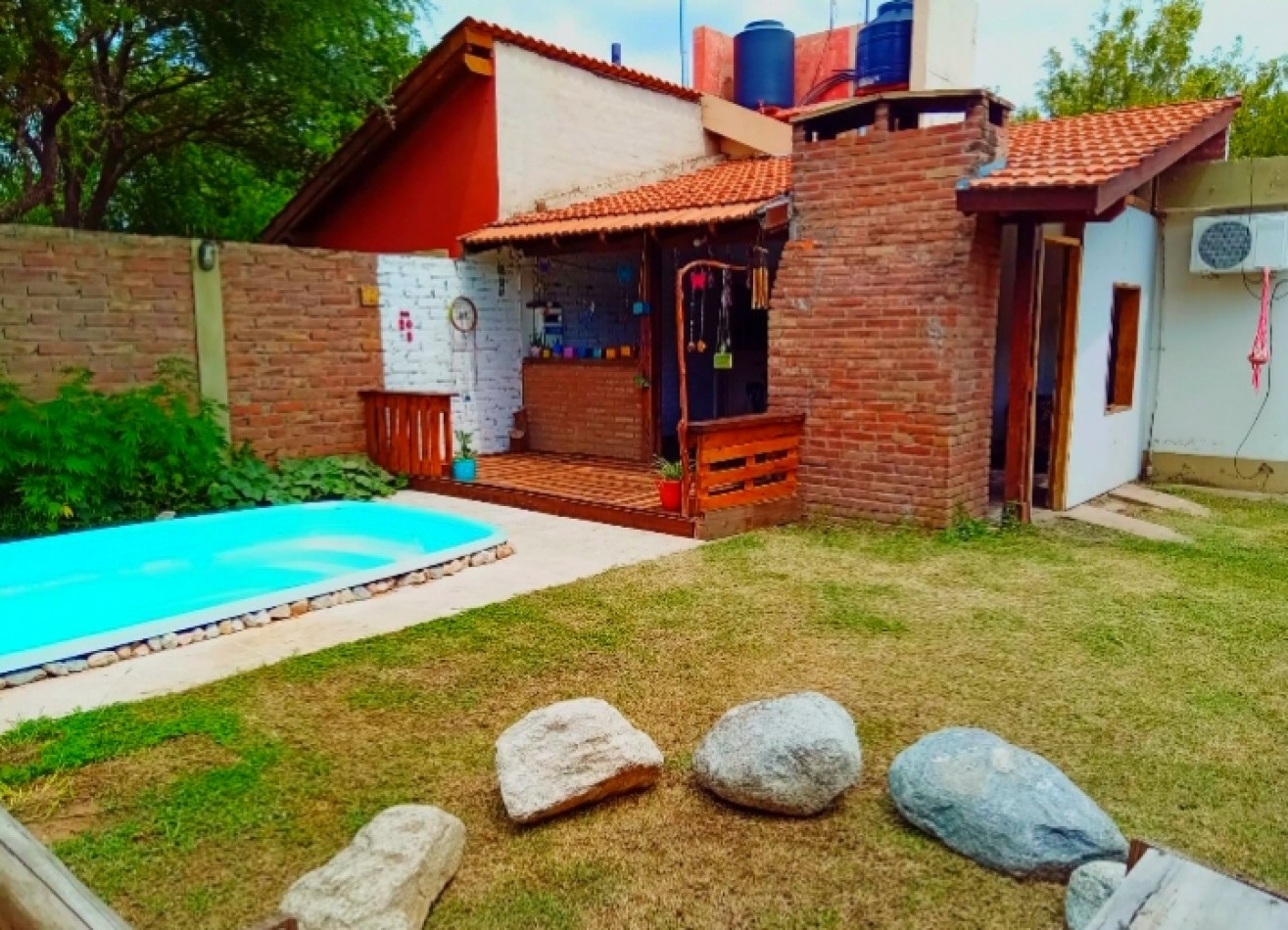 SE VENDE CASA MAS DEPARTAMENTO EN SAN LUIS.