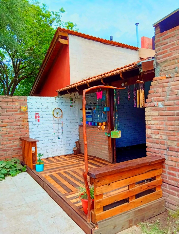 SE VENDE CASA MAS DEPARTAMENTO EN SAN LUIS.