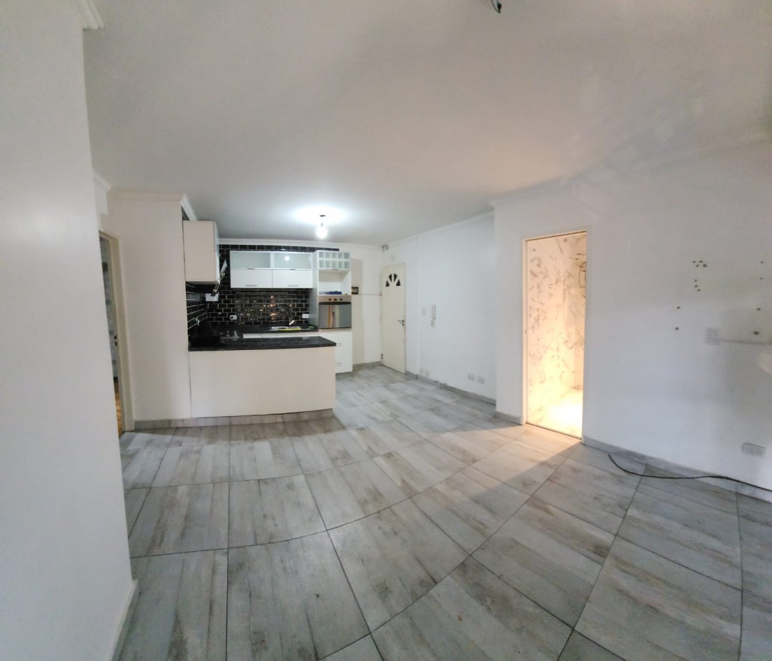 EN VENTA PH 3 AMB AL FRENTE - VILLA LUGANO 