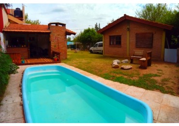 SE VENDE CASA MAS DEPARTAMENTO EN SAN LUIS.