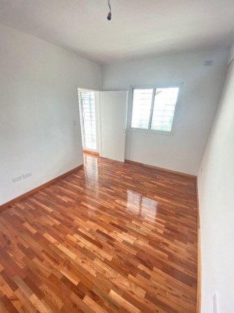 DEPARTAMENTO 2 AMBIENTES AL CONTRA FRENTE CON BALCON A ESTRENAR, 48m2. WILDE, AVELLANEDA.