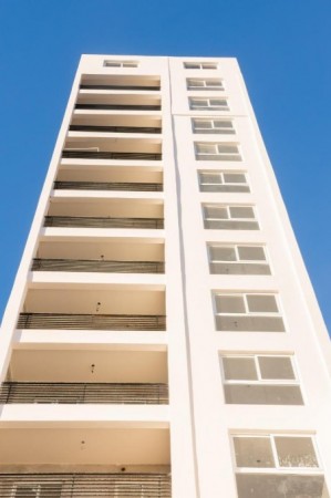 DEPARTAMENTO 2 AMBIENTES AL CONTRA FRENTE CON BALCON A ESTRENAR, 48m2. WILDE, AVELLANEDA.