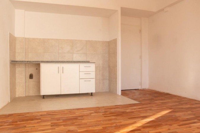 DEPARTAMENTO 2 AMBIENTES AL CONTRA FRENTE CON BALCON A ESTRENAR, 48m2. WILDE, AVELLANEDA.