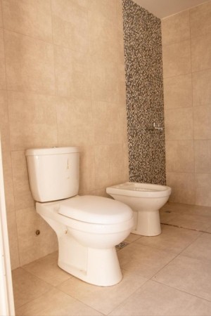 DEPARTAMENTO MONOAMBIENTE CON BALCON FRANCES A ESTRENAR, 37m2. WILDE, AVELLANEDA.