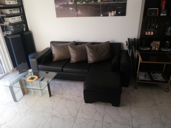 EXCELENTE DEPARTAMENTO 2 AMBIENTES TIPO LOFT AL FRENTE CON BALCON. LANUS OESTE.