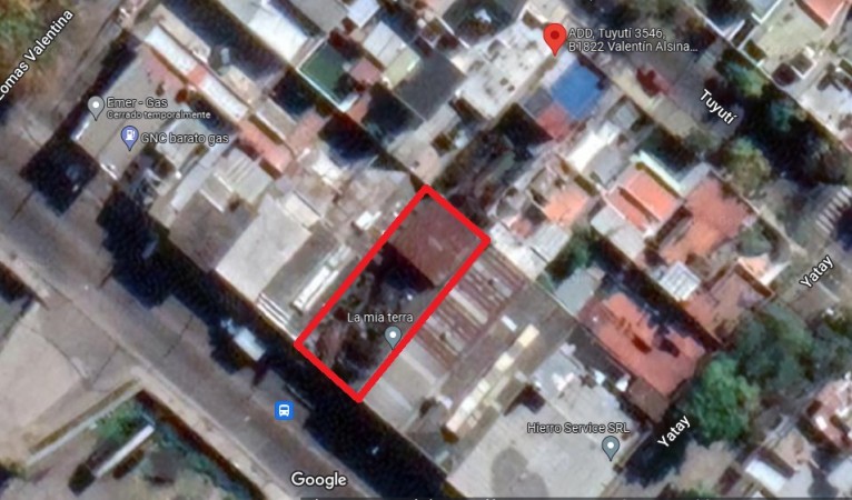 CASA DE 3 AMBIENTES EN DOS TERRENOS CON COCHERA Y FONDO LIBRE SALIDA A DOS CALLES, 486M2