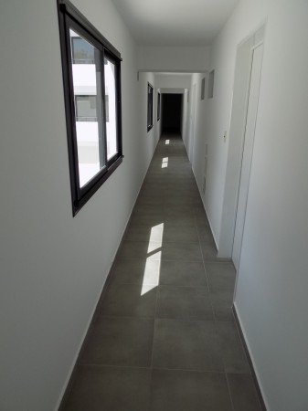 DEPARTAMENTO MONOAMBIENTE EN 2° PISO DTO E, AL FRENTE CON BALCON, TEMPERLEY.