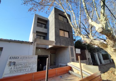 DEPARTAMENTO MONOAMBIENTE EN PISO 2, DTO G CON BALCON AL CONTRA FRENTE Y COCHERA, 28,5M2. LOMAS DE ZAMORA.
