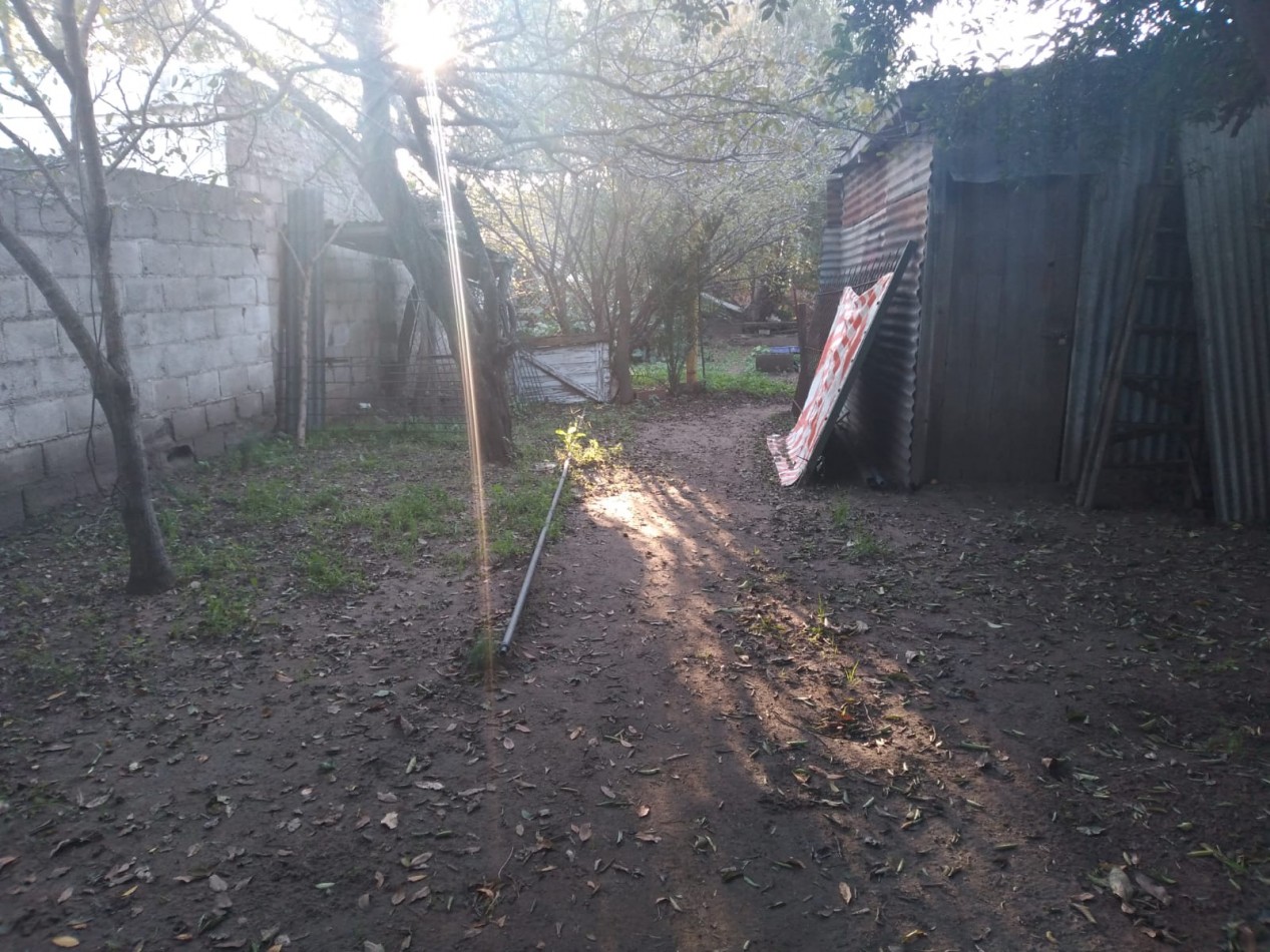 CASA CON PLANTA ALTA Y GARAGE