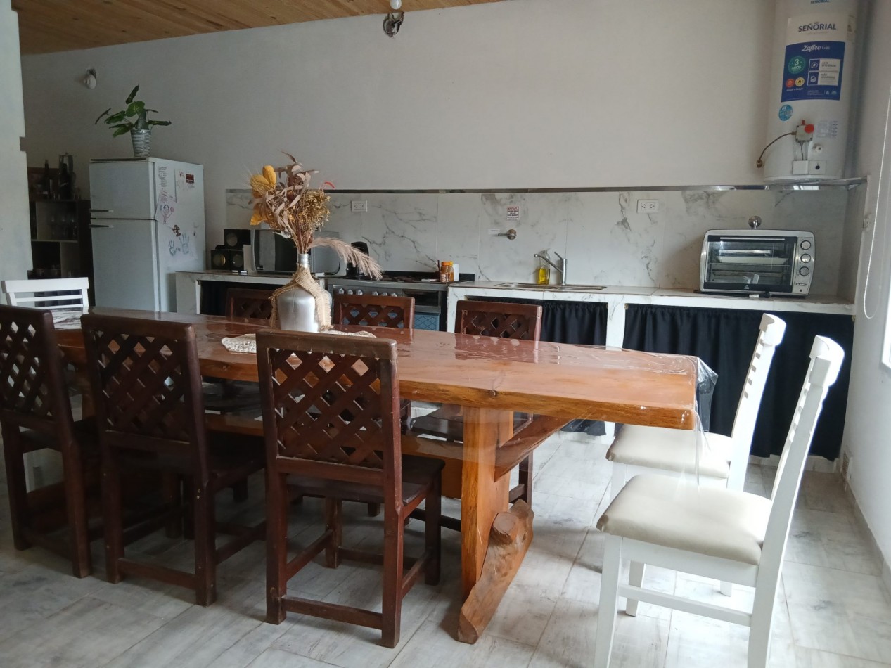 CASA QUINTA CON PILETA