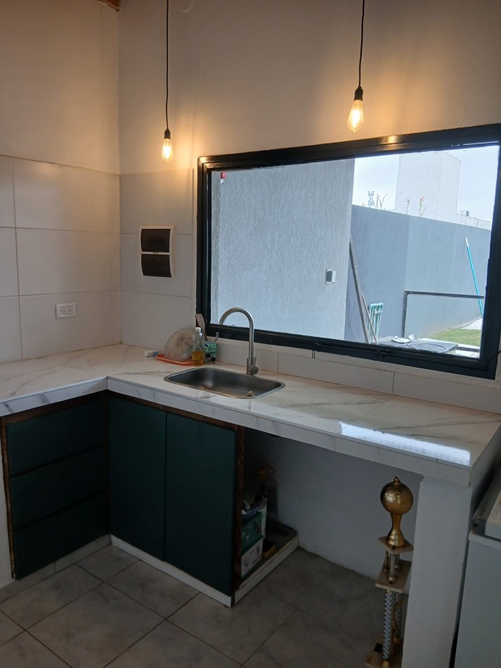 CASA QUINTA CON PILETA