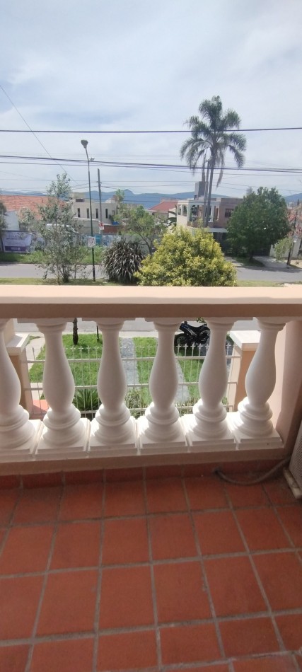 Casa en GRAND BOURG - Salta capital 